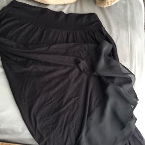 NWOT black skirt